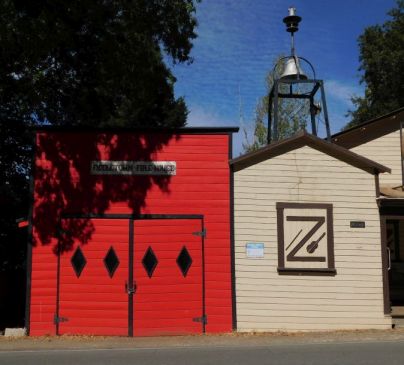 [Picture of Fiddletown Firehouse]